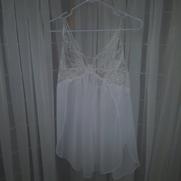 In Bloom White Chiffon & Lace Shorty Nighty - Picture 1 of 6